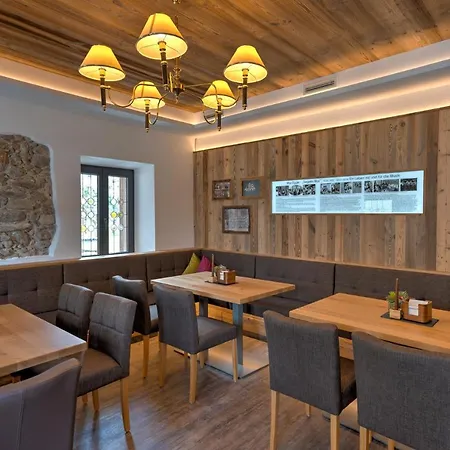 Der Siegeler - Lifestylehotel Rocks Szálloda Mayrhofen